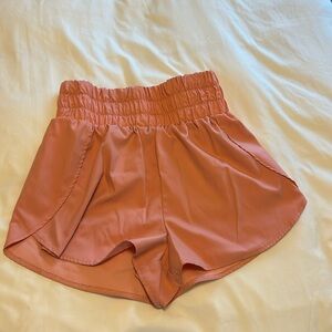 Salmon shorts